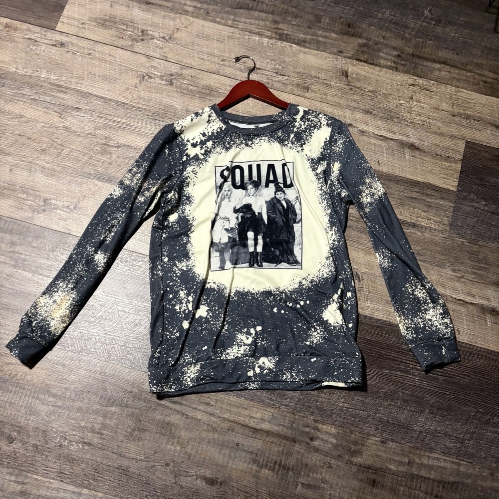 Hocus Pocus Gray and Cream Graphic Sweatshirt